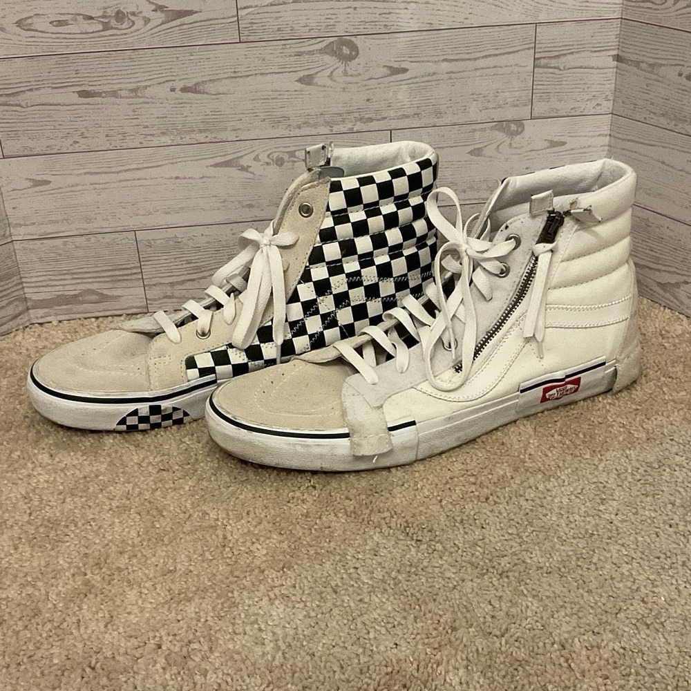 VANS Sk8-Hi White/Black Checkerboard High Top Suede Sneakers Lace-Up Zip